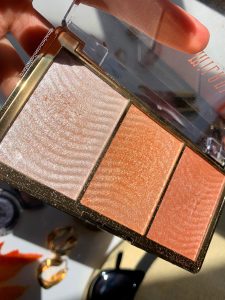 7 Most Affordable Drugstore Highlighters Under $10 - Mimiejay